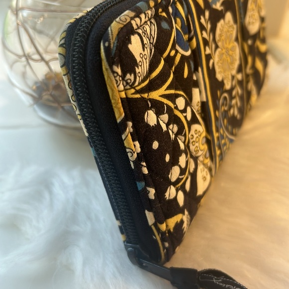 Vera Bradley Ellie Elephant wallet, EUC - Picture 5 of 8